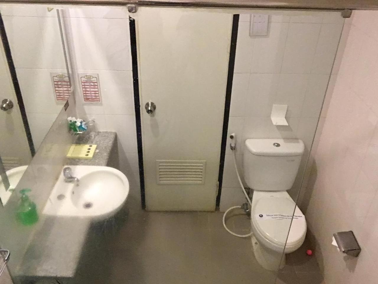 Hotel Wisata Niaga Purwokerto Kültér fotó