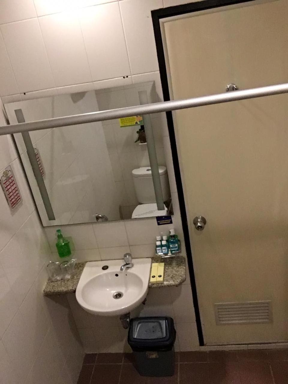 Hotel Wisata Niaga Purwokerto Kültér fotó