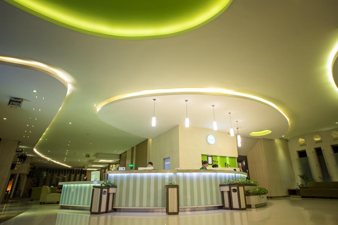 Hotel Wisata Niaga Purwokerto Kültér fotó